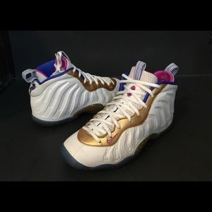 Teenager Nike Air Foampocite Shoes Sz 6Y Boy’s